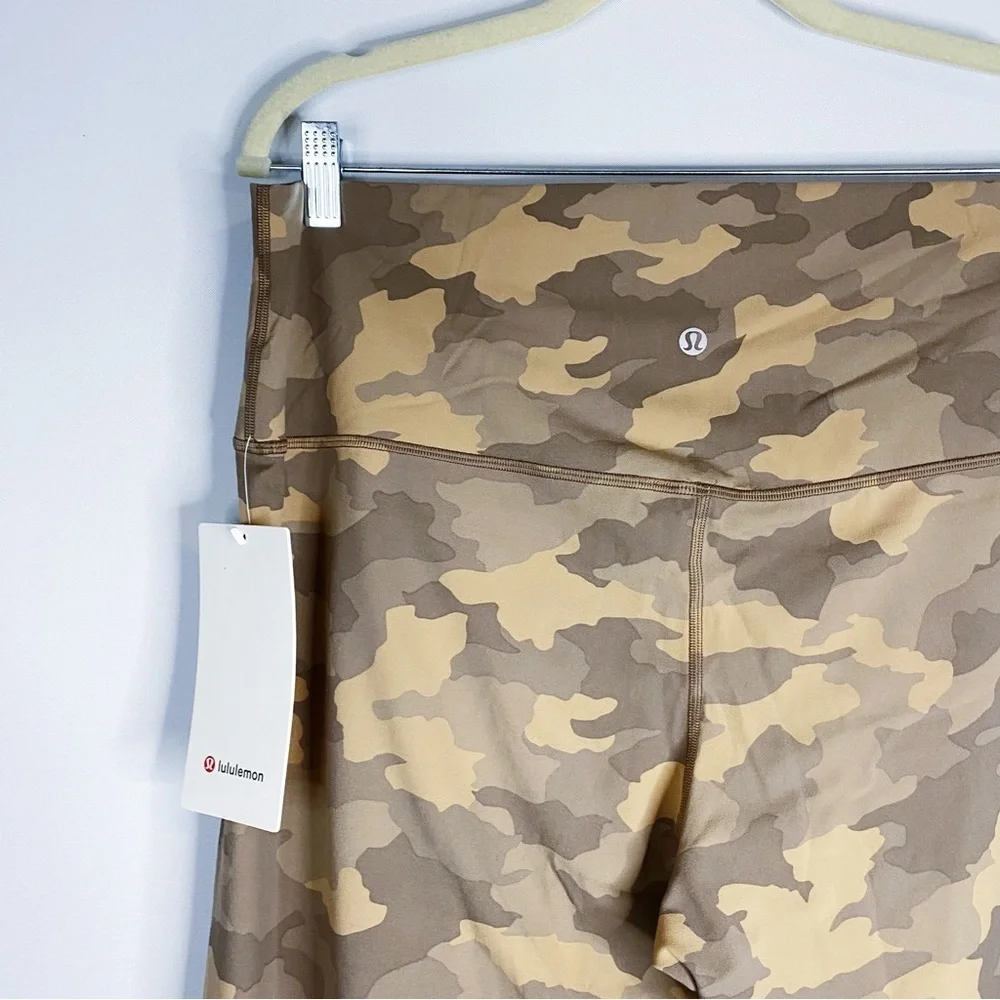 Lululemon - Brown Camo Align High Rise Legging 25” - Picture 5 of 5